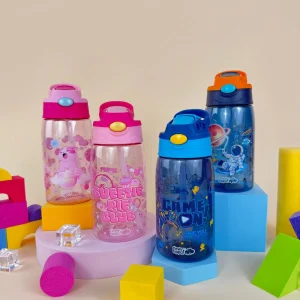 binh-nuoc-kitty-pinky-cleverhippo-thiet-ke-chong-tran-tien-loi-1